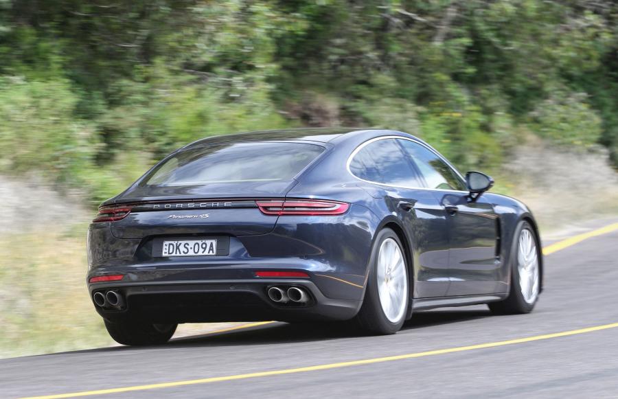  Porsche Panamera 4S 2017 года  (AU) (фото 3 из 11)